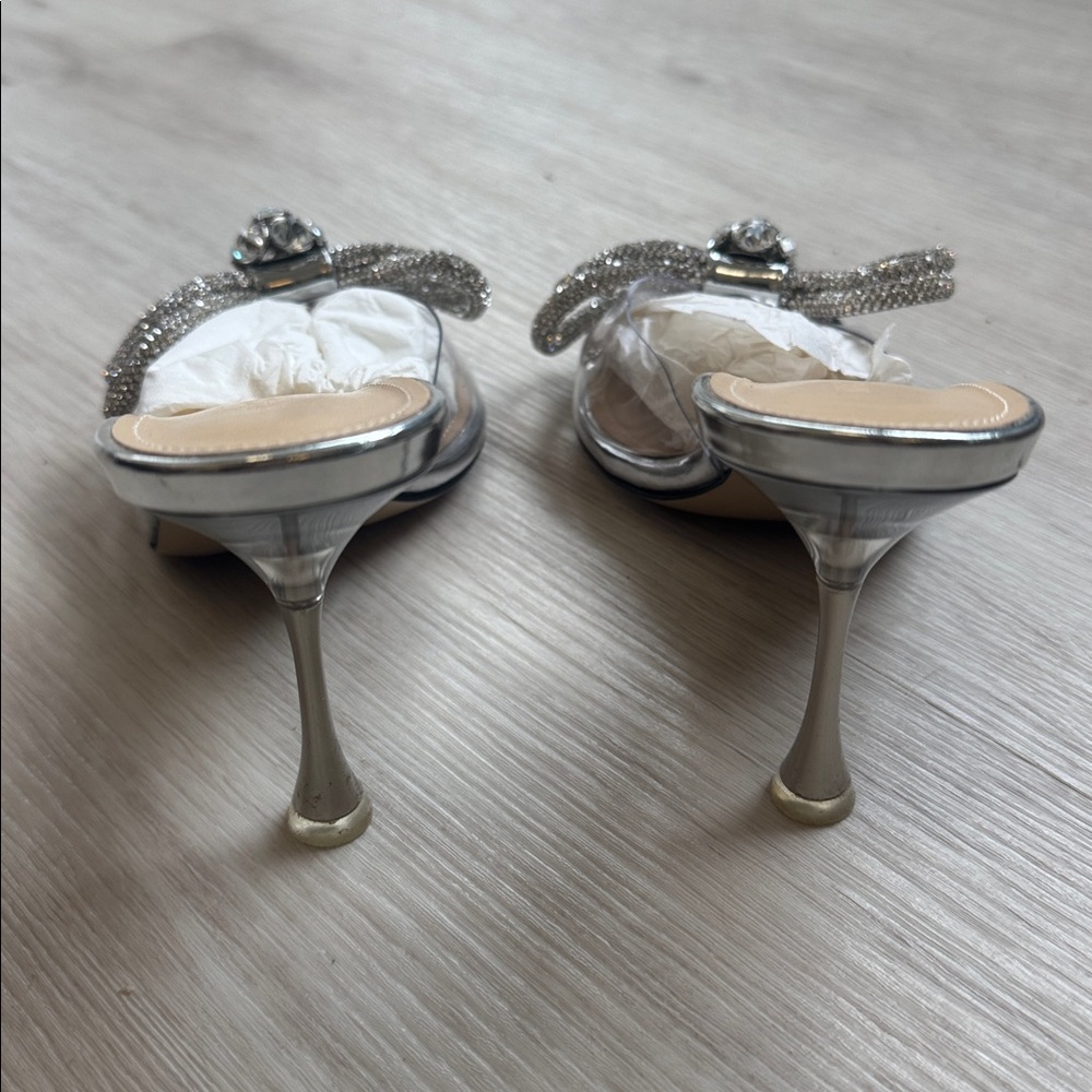 MACH & MACH Double Bow Clear Slide Sandal - Picture 7 of 7